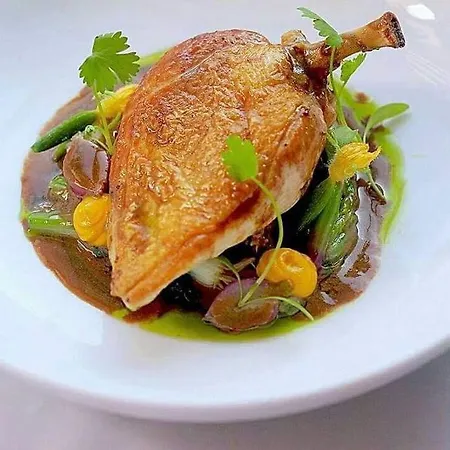 Apartamentos & Casa Rural Boada Con Jardin Interior Y Barbacoa 4*