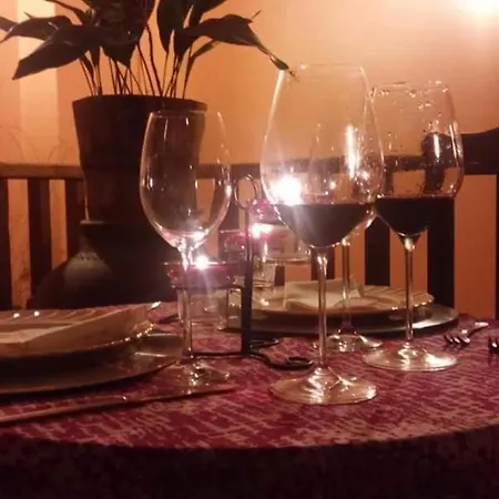 Guest house Apartamentos & Casa Rural Boada Con Jardin Interior Y Barbacoa 4*