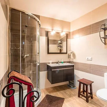 & Boada Con Jardin Interior Y Barbacoa 4* Villamiel