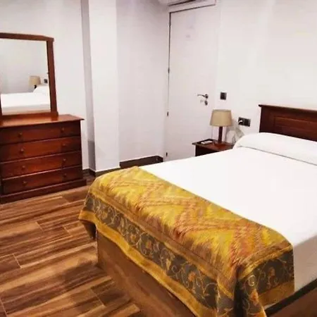 Guest house Apartamentos & Casa Rural Boada Con Jardin Interior Y Barbacoa Villamiel