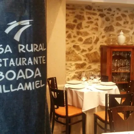 Apartamentos & Casa Rural Boada Con Jardin Interior Y Barbacoa Villamiel