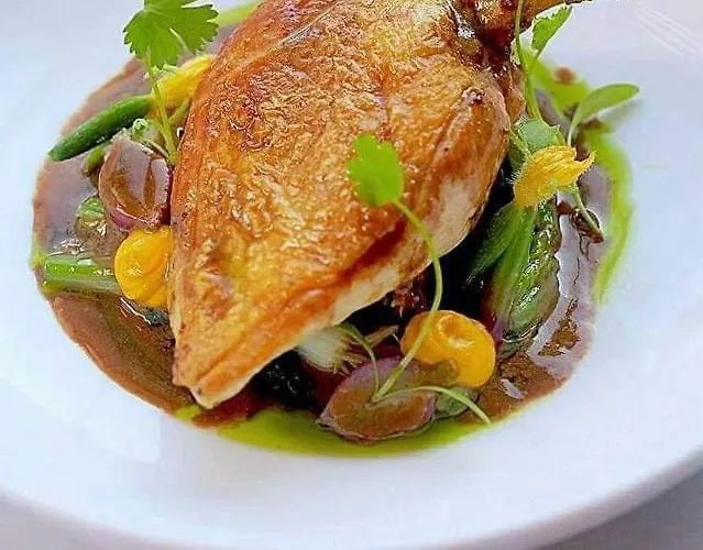 & Boada Con Jardin Interior Y Barbacoa 4*