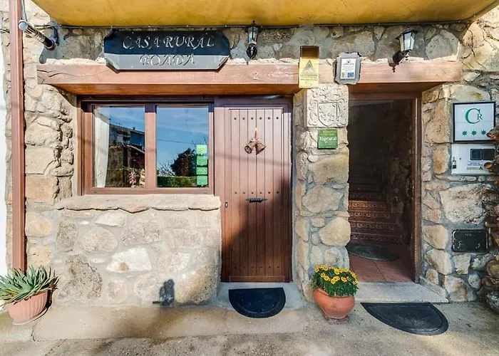 Pensionat & Boada Con Jardin Interior Y Barbacoa