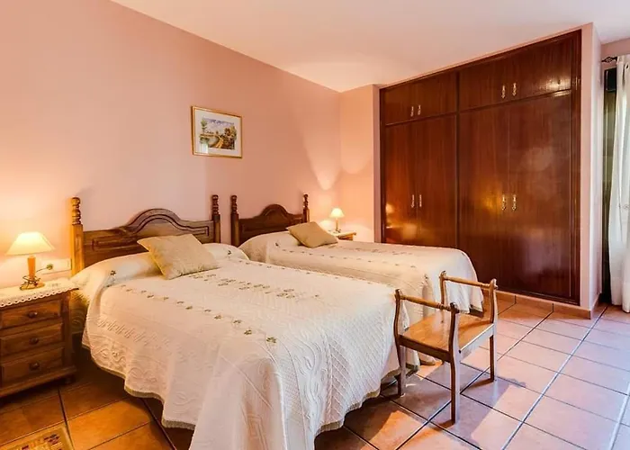 & Boada Con Jardin Interior Y Barbacoa Pensionat 4*