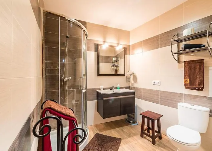 & Boada Con Jardin Interior Y Barbacoa 4* Villamiel