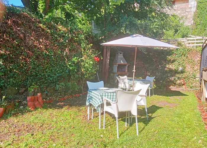 Pensionat & Boada Con Jardin Interior Y Barbacoa