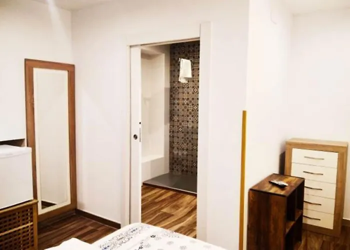 & Boada Con Jardin Interior Y Barbacoa 4* Villamiel