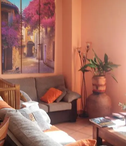 & Boada Con Jardin Interior Y Barbacoa